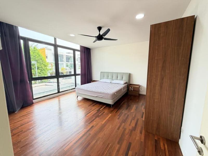 3-storey Terraced House for Rent in Lake Fields (Sungai Besi) - David Ting - Bedroom - PropertyGuru.com.my