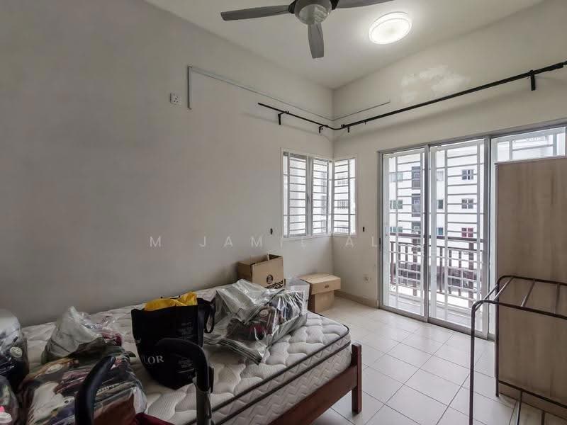 Condominium for Sale at Embun Residence - M Jamil Ali - Bedroom - PropertyGuru.com.my
