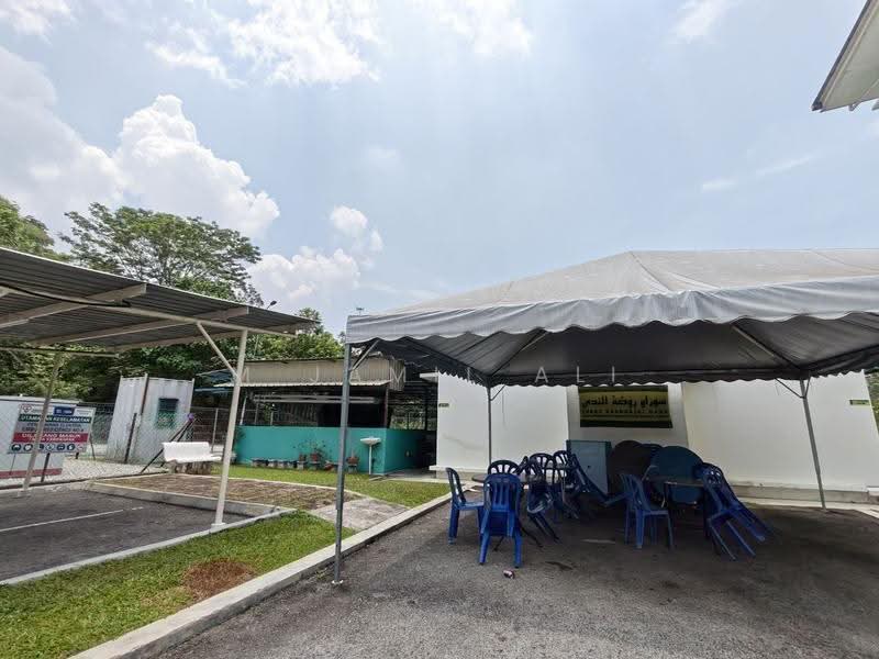 Condominium for Sale at Embun Residence - M Jamil Ali - PropertyGuru.com.my