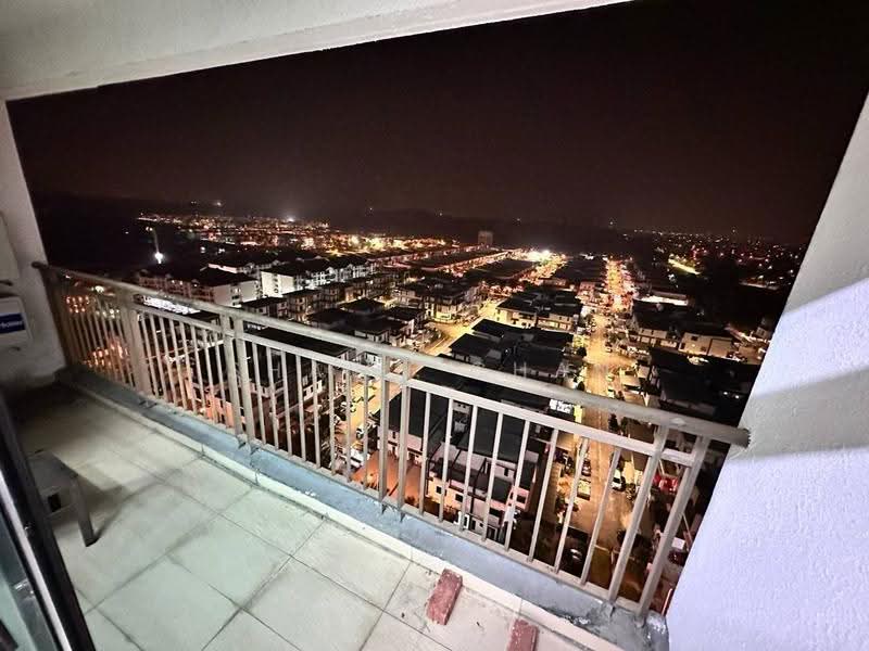Kediaman Servis untuk Disewa di The Garden Residences - Shawn Chan - Balcony - PropertyGuru.com.my