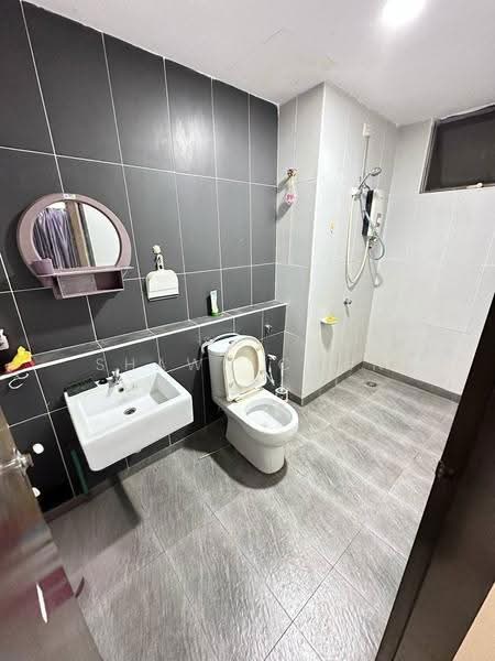 Kediaman Servis untuk Disewa di The Garden Residences - Shawn Chan - Bathroom - PropertyGuru.com.my