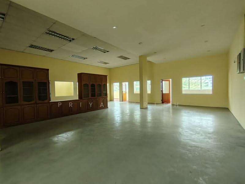Factory for Sale in Subang Hi-Tech Industrial Park (Subang Jaya) - PRIYAH KRISH - Interior - PropertyGuru.com.my