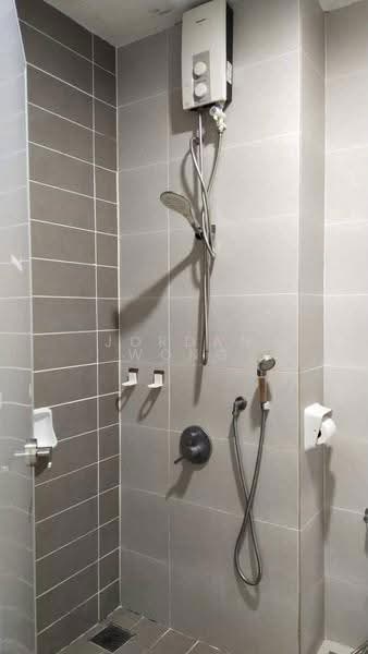 Kondominium untuk Disewa di PARC Regency (Residensi Masai) - Jordan Wong - Bathroom - PropertyGuru.com.my