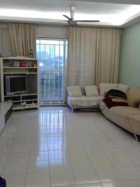 Pangsapuri untuk Dijual di Tar Villa - Aaron Ong - Living Room - PropertyGuru.com.my