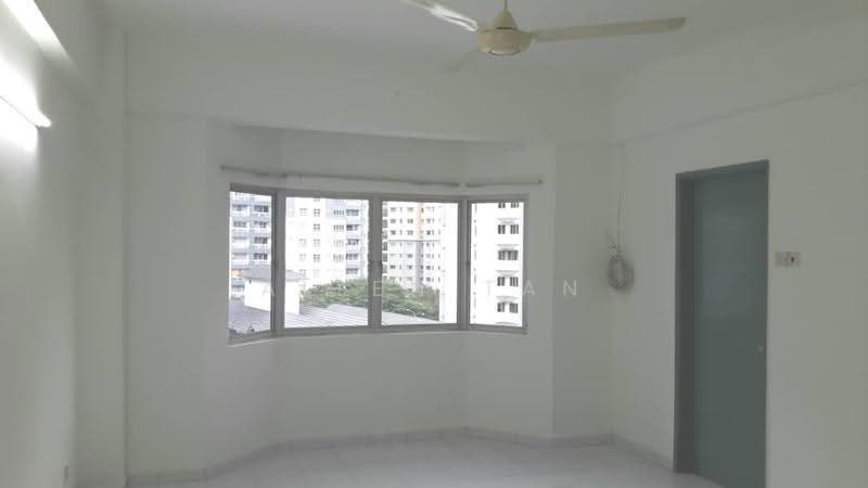 Kondominium untuk Dijual di Tiara Kelana - Allen Tan - Living Room - PropertyGuru.com.my