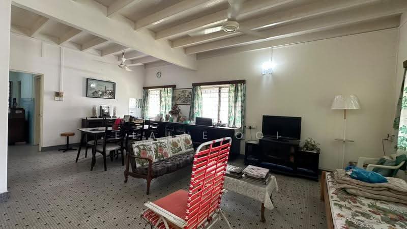 Semi-Detached House for Rent in Taman Guan Joo Seng (Jelutong) - Elaine Ooi - Living Room - PropertyGuru.com.my