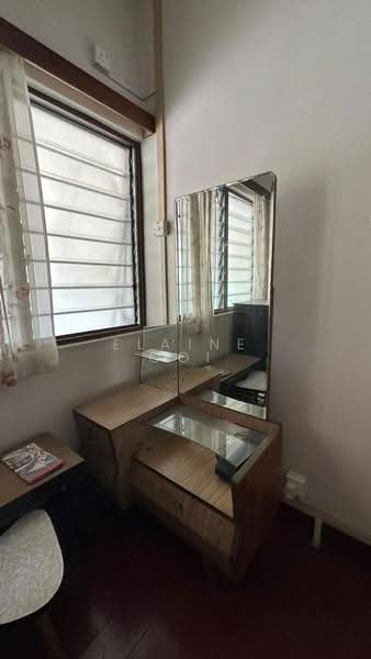 Semi-Detached House for Rent in Taman Guan Joo Seng (Jelutong) - Elaine Ooi - Interior - PropertyGuru.com.my