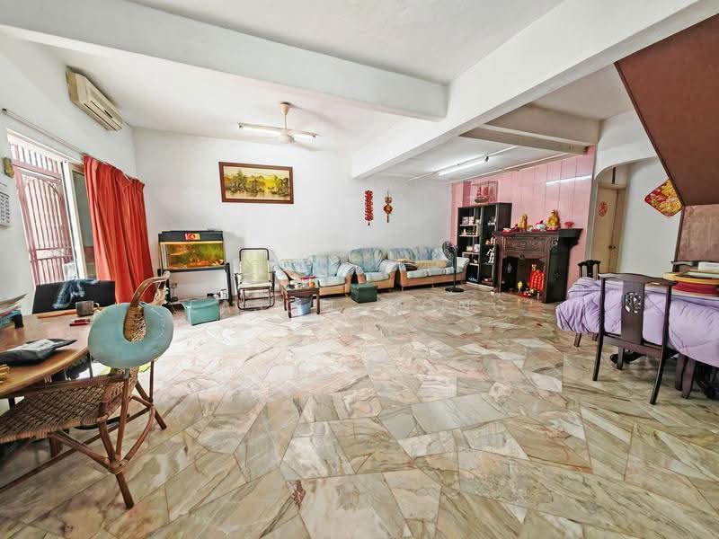 2-storey Terraced House for Sale in Taman Bukit Angsana (Cheras) - Eason Wong - Living Room - PropertyGuru.com.my