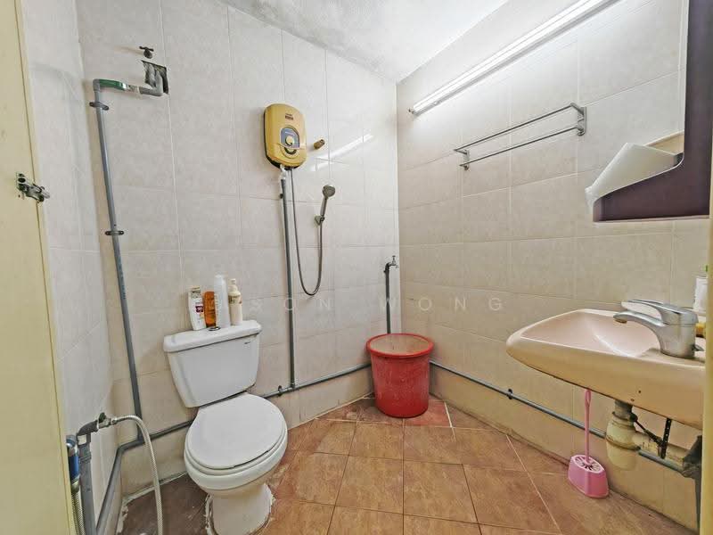 2-storey Terraced House for Sale in Taman Bukit Angsana (Cheras) - Eason Wong - Bathroom - PropertyGuru.com.my