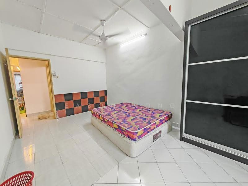 2-storey Terraced House for Sale in Taman Bukit Angsana (Cheras) - Eason Wong - Bedroom - PropertyGuru.com.my