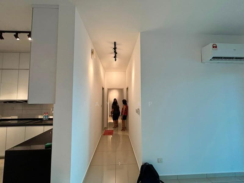 Kondominium untuk Disewa di Waterside Residence - Ray Yap - Corridor - PropertyGuru.com.my