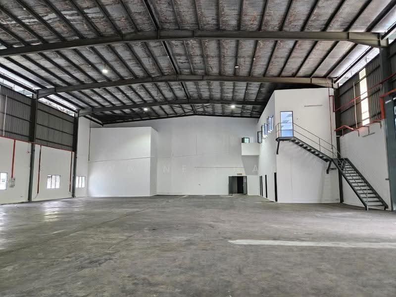 Warehouse for Rent in Seksyen 15 (Shah Alam) - Wayne Char - PropertyGuru.com.my