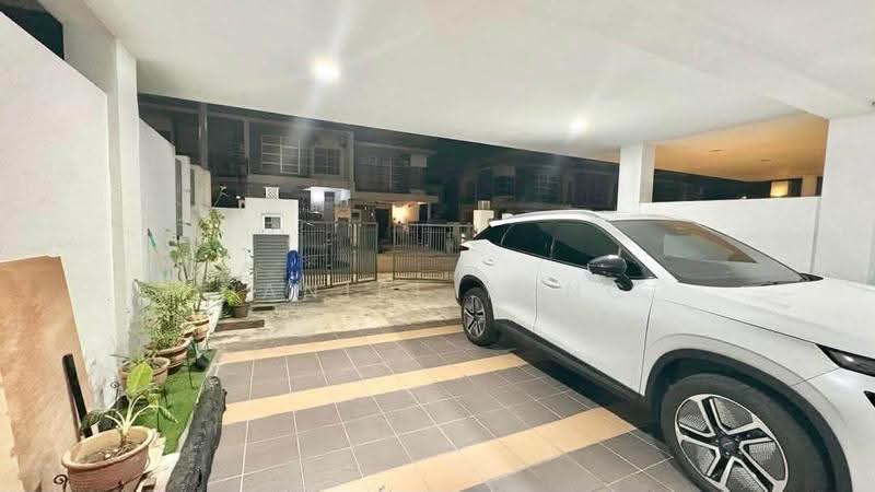 Rumah Teres 3-Tingkat untuk Dijual di Bandar Seri Alam (Masai) - Daniel Yong - Exterior - PropertyGuru.com.my