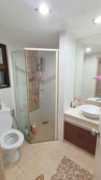 Kondominium untuk Dijual di Opal Damansara - Ben Mok - Bathroom - PropertyGuru.com.my