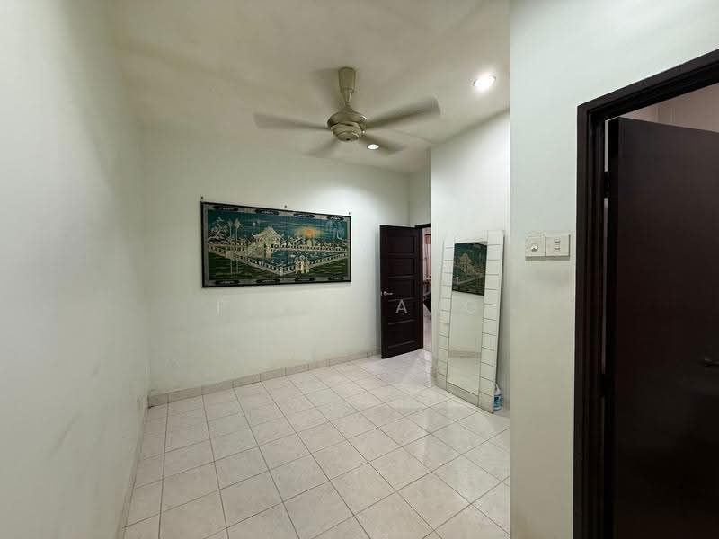 Rumah Berkembar untuk Dijual di Bandar Botanic (Klang) - Pepsi Ang - Interior - PropertyGuru.com.my