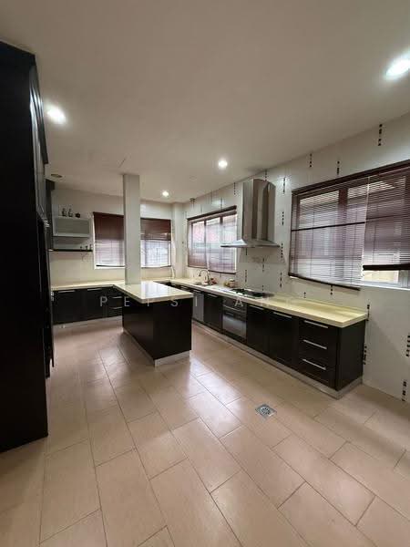 Rumah Berkembar untuk Dijual di Bandar Botanic (Klang) - Pepsi Ang - Kitchen - PropertyGuru.com.my