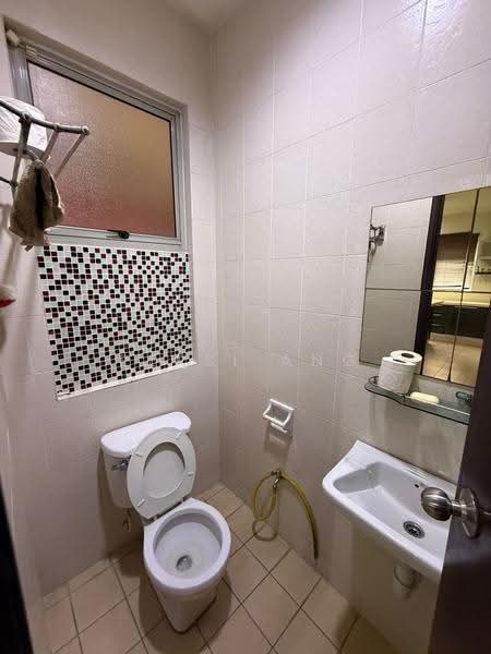 Rumah Berkembar untuk Dijual di Bandar Botanic (Klang) - Pepsi Ang - Bathroom - PropertyGuru.com.my