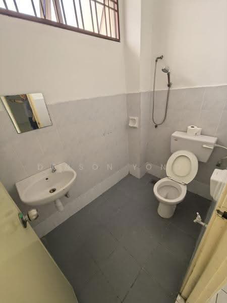 2-storey Terraced House for Sale in Ukay Bistari (Ulu Kelang) - Denson Yong - Bathroom - PropertyGuru.com.my
