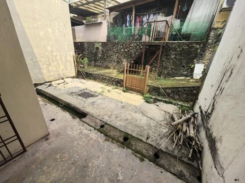2-storey Terraced House for Sale in Ukay Bistari (Ulu Kelang) - Denson Yong - Exterior - PropertyGuru.com.my