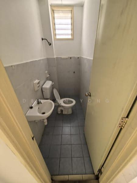 2-storey Terraced House for Sale in Ukay Bistari (Ulu Kelang) - Denson Yong - Bathroom - PropertyGuru.com.my