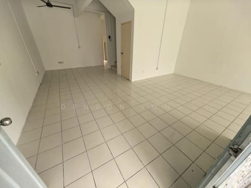 2-storey Terraced House for Sale in Ukay Bistari (Ulu Kelang) - Denson Yong - Living Room - PropertyGuru.com.my