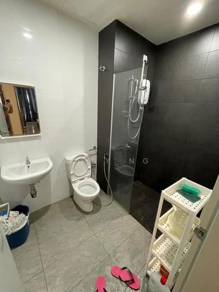 Service Residence for Rent at Paramount Utropolis - Addy Ng - Bathroom - PropertyGuru.com.my