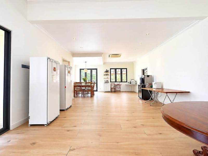 Bungalow House for Sale in Laman Ara (Petaling Jaya) - Vincent Liaw - Kitchen - PropertyGuru.com.my