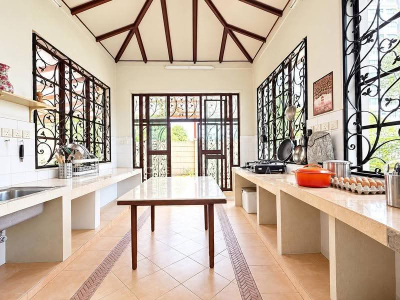 Bungalow House for Sale in Laman Ara (Petaling Jaya) - Vincent Liaw - Kitchen - PropertyGuru.com.my
