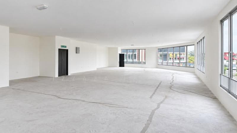 Shop / Office for Rent in Bandar Serenia (Dengkil) - Izzaza Izzati - Interior - PropertyGuru.com.my