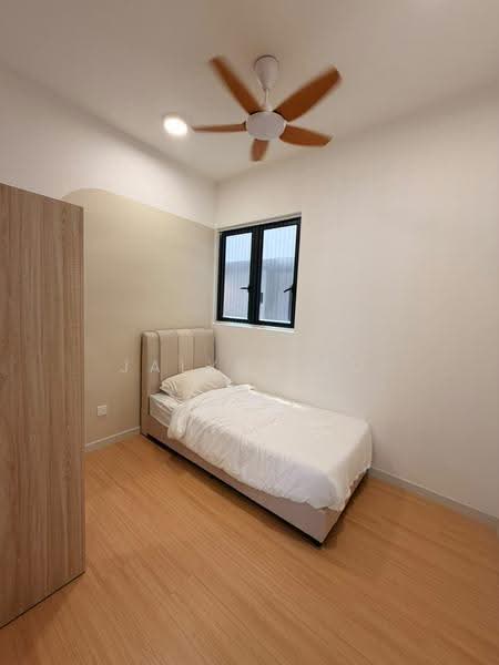 Kediaman Servis untuk Disewa di Serina Residence - Jalynn Eu - Bedroom - PropertyGuru.com.my