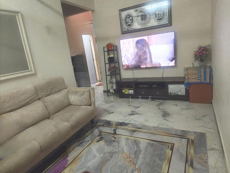 Rumah Teres 1-Tingkat untuk Dijual di Taman Kajang Mewah (Kajang) - Jovie Lee - Living Room - PropertyGuru.com.my