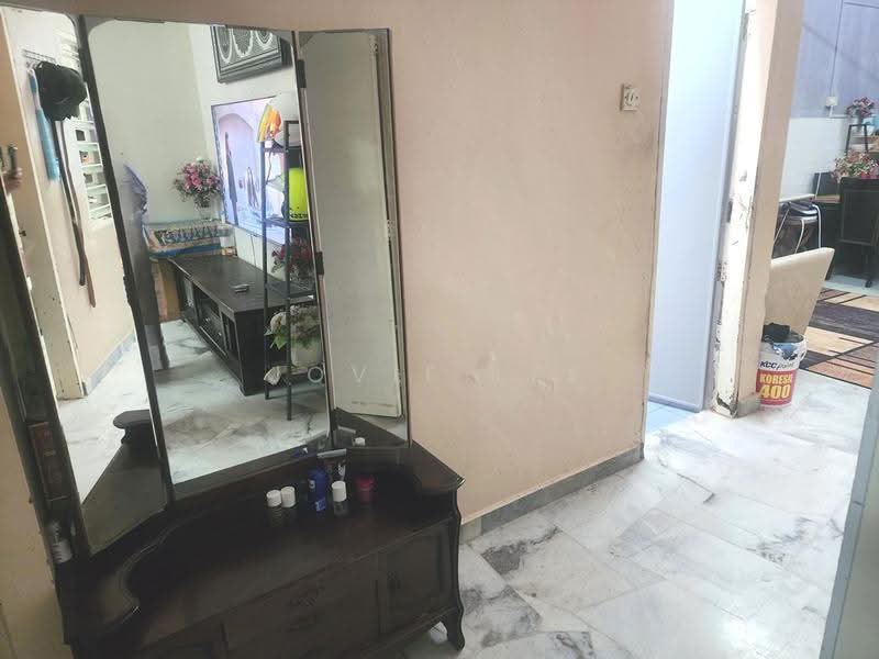 Rumah Teres 1-Tingkat untuk Dijual di Taman Kajang Mewah (Kajang) - Jovie Lee - Living Room - PropertyGuru.com.my