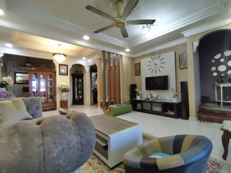 2-storey Terraced House for Sale in Kota Emerald (Rawang) - Ashraff Daniel - Living Room - PropertyGuru.com.my
