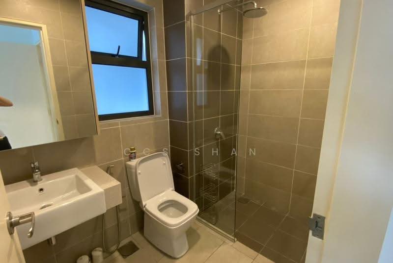 Kondominium untuk Disewa di Lakeville Residence - CCS Shan - Bathroom - PropertyGuru.com.my
