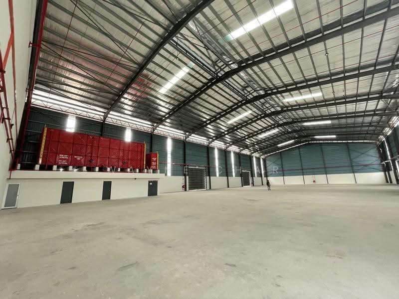 Gudang untuk Disewa di Hicom - Glenmarie Industrial Park (Shah Alam) - Wayne Char - Interior - PropertyGuru.com.my