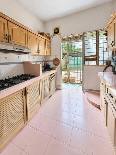 2-storey Terraced House for Sale in Taman Asean (Balai Panjang) - Eddy Leow - Kitchen - PropertyGuru.com.my