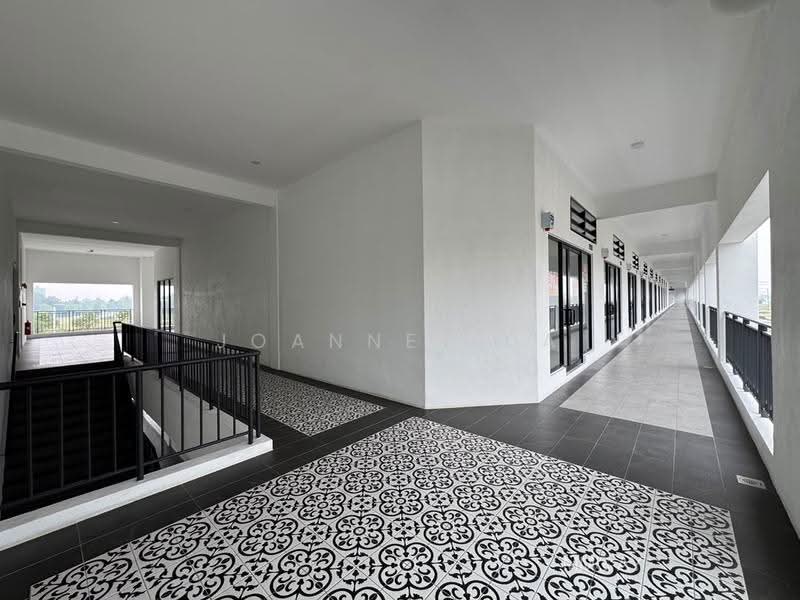 Shop / Office for Rent in Eco Grandeur (Puncak Alam) - Joanne Pua - Corridor - PropertyGuru.com.my