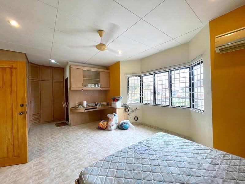 2-storey Terraced House for Sale in Desa Ria (Sungai Ara) - Welwits Sim - Bedroom - PropertyGuru.com.my