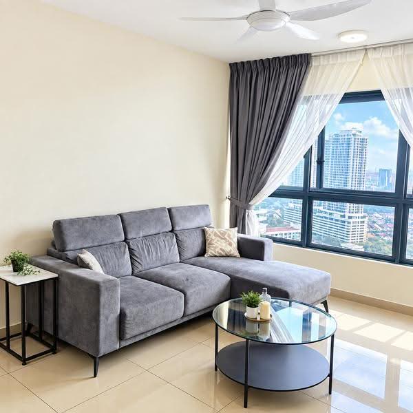 Kediaman Servis untuk Disewa di M Vertica - JC Tan - Living Room - PropertyGuru.com.my