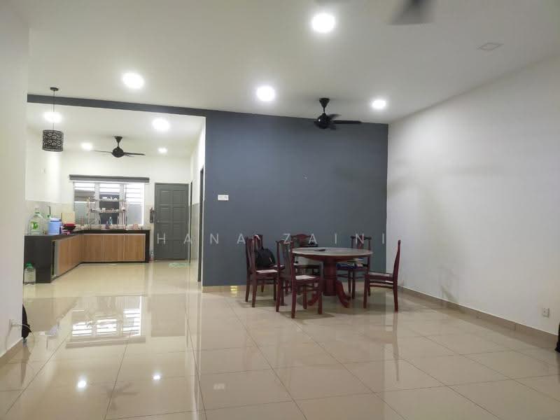 Rumah Teres 2-Tingkat untuk Disewa di Seremban 2 (Negeri Sembilan) - Hana Zaini - Kitchen - PropertyGuru.com.my