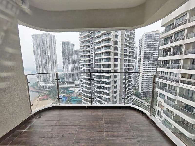 Condominium for Rent at Bay Laurel @ Country Garden Danga Bay - Valerie Saw - Balcony - PropertyGuru.com.my