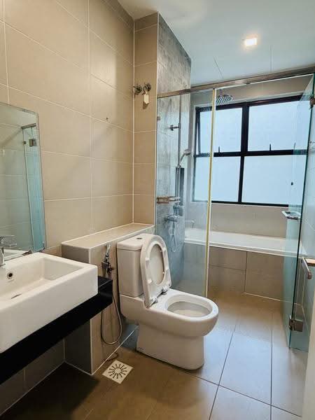 Condominium for Rent at Isle of Kamares - GG Wong - Bathroom - PropertyGuru.com.my