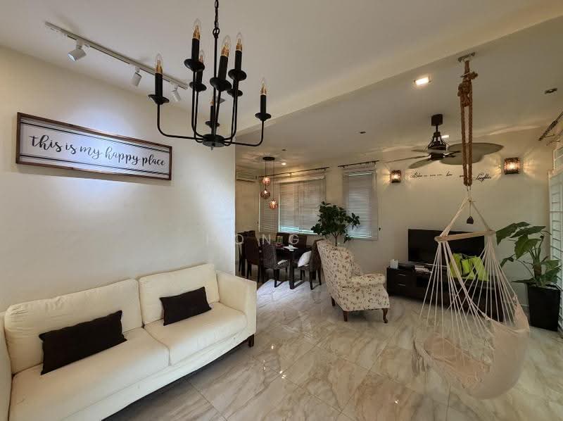 Terraced House for Sale in Island Glades (Jelutong) - Hong . - Living Room - PropertyGuru.com.my