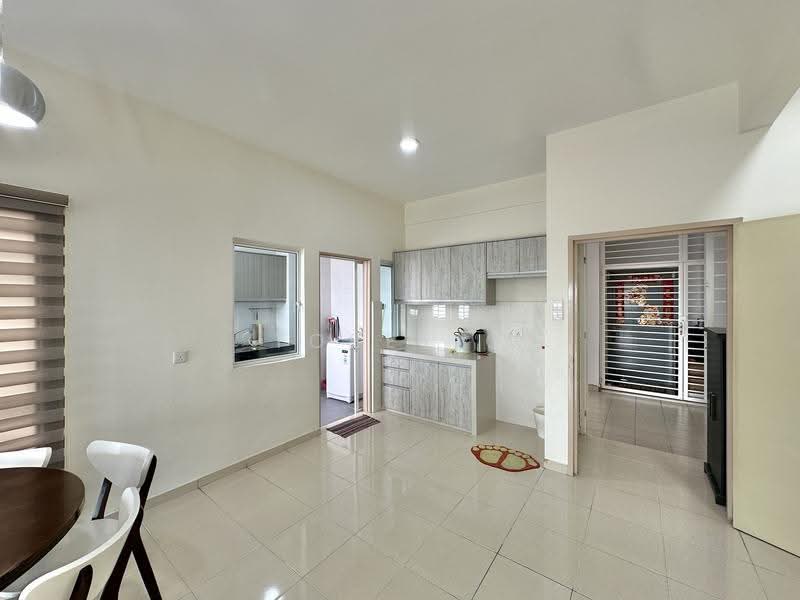 Condominium for Sale at The iResidence - Tobey G - Kitchen - PropertyGuru.com.my