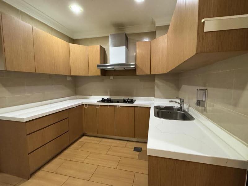 Kondominium untuk Disewa di Sutera Bukit Tunku - Claudia Thong - Kitchen - PropertyGuru.com.my