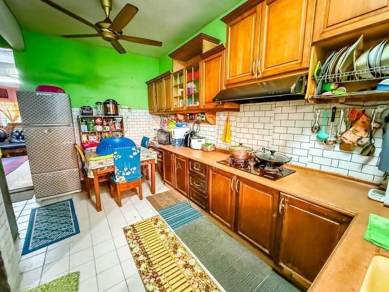 Rumah Teres 2-Tingkat untuk Dijual di Desa Latania (Shah Alam) - Mohd Adryzam - PropertyGuru.com.my