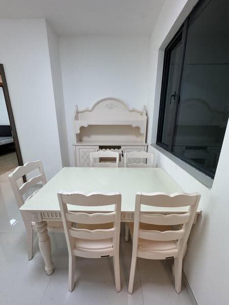Pangsapuri untuk Disewa di Starview Bay @ Forest City - Melissa Lai - Dining Room - PropertyGuru.com.my