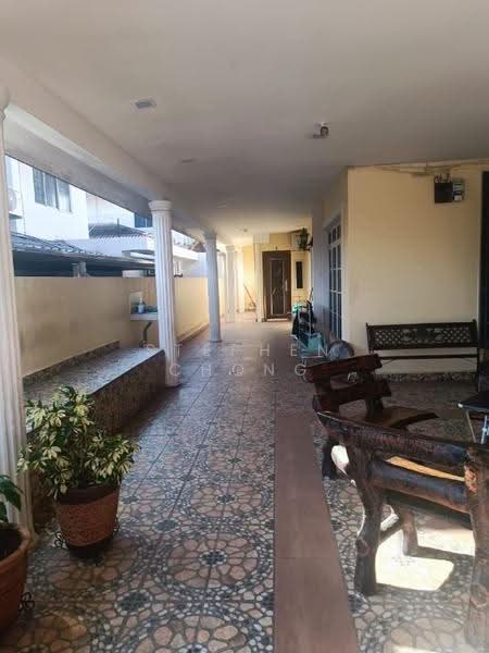 Semi-Detached House for Sale in Taman Perling (Perling) - Stephen Chong - Corridor - PropertyGuru.com.my
