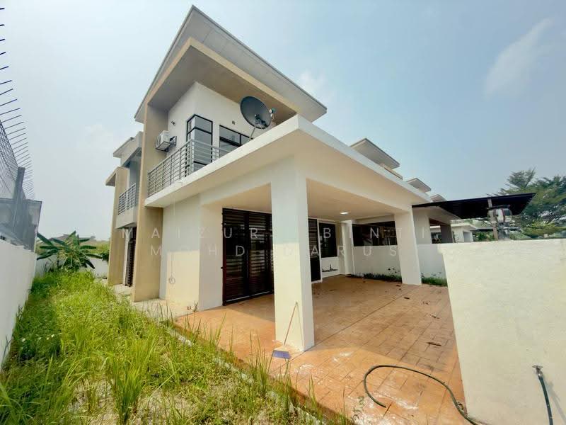 Rumah Berkembar untuk Dijual di Bandar Tasik Kesuma (Beranang) - Maizura binti Mohd Darus - Exterior - PropertyGuru.com.my