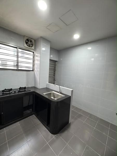 2-storey Terraced House for Rent in Skudai (Johor) - Ivwen Choo - Kitchen - PropertyGuru.com.my